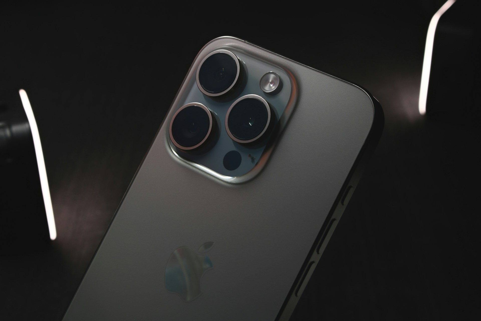 Apple's Foldable iPhone to Feature Revolutionary Liquid Metal Hinge