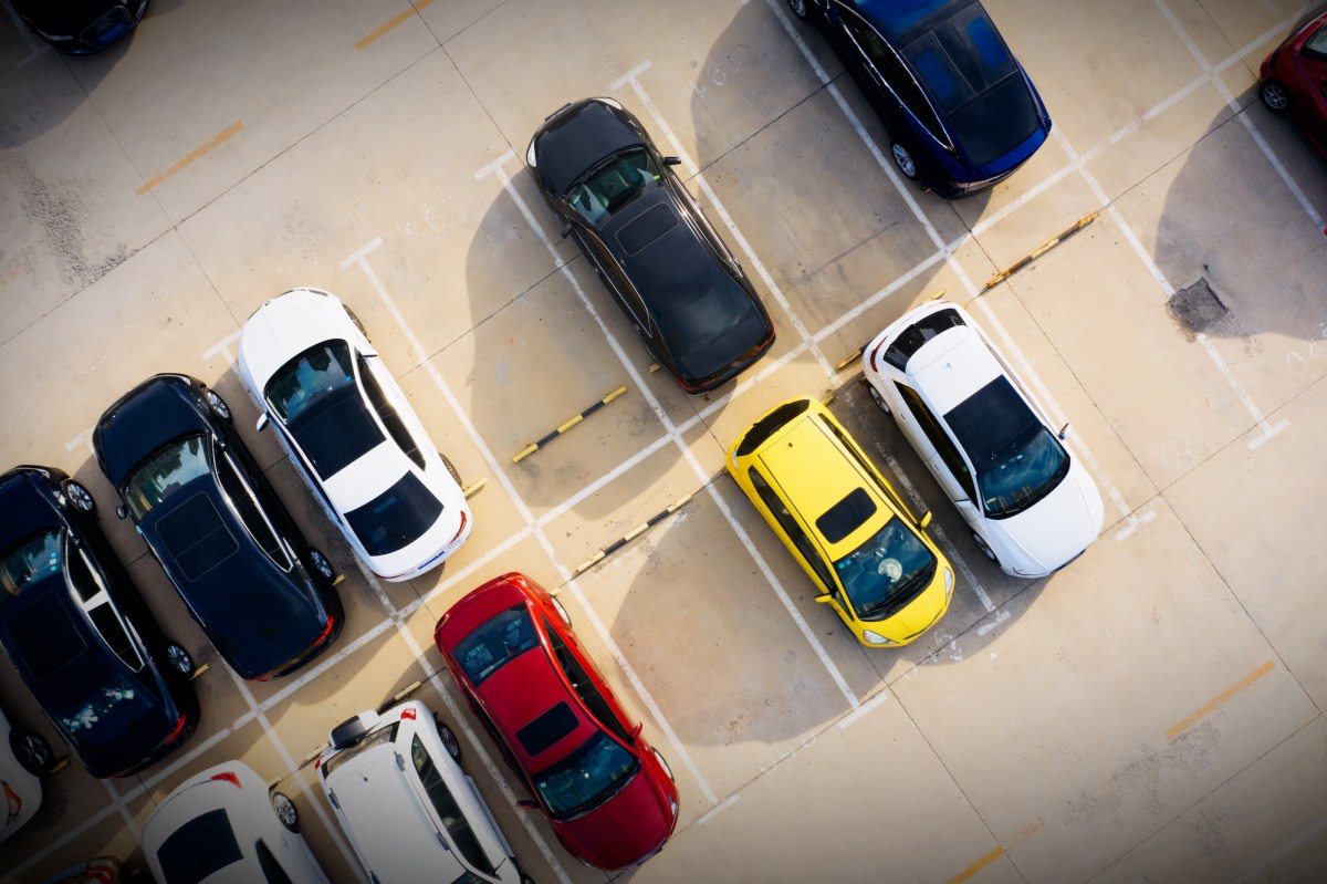 Google Partners with SpotHero for Seamless Parking Reservations