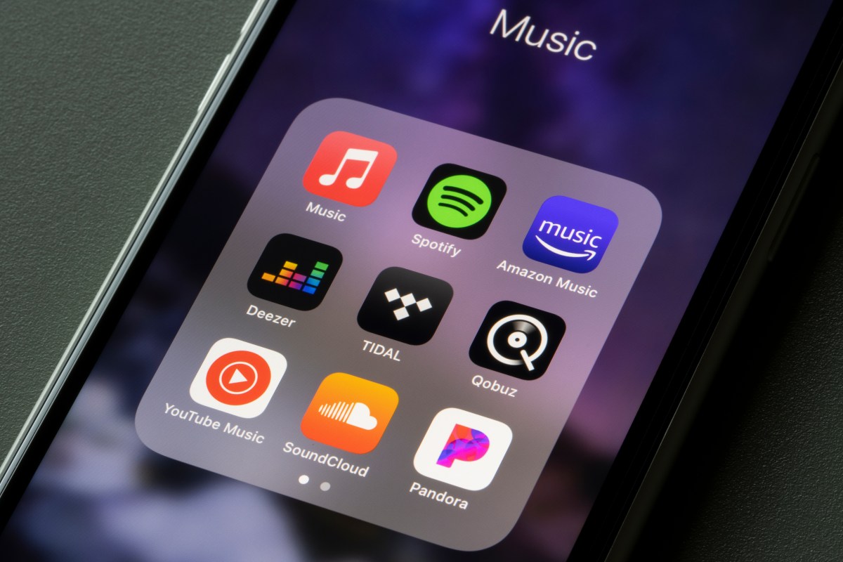 US Music Streaming Subscribers Surpass 100 Million for the First Time