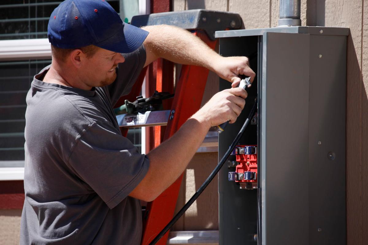 Treehouse Revolutionizes Electrician Services with AI to Combat Workforce Shortage