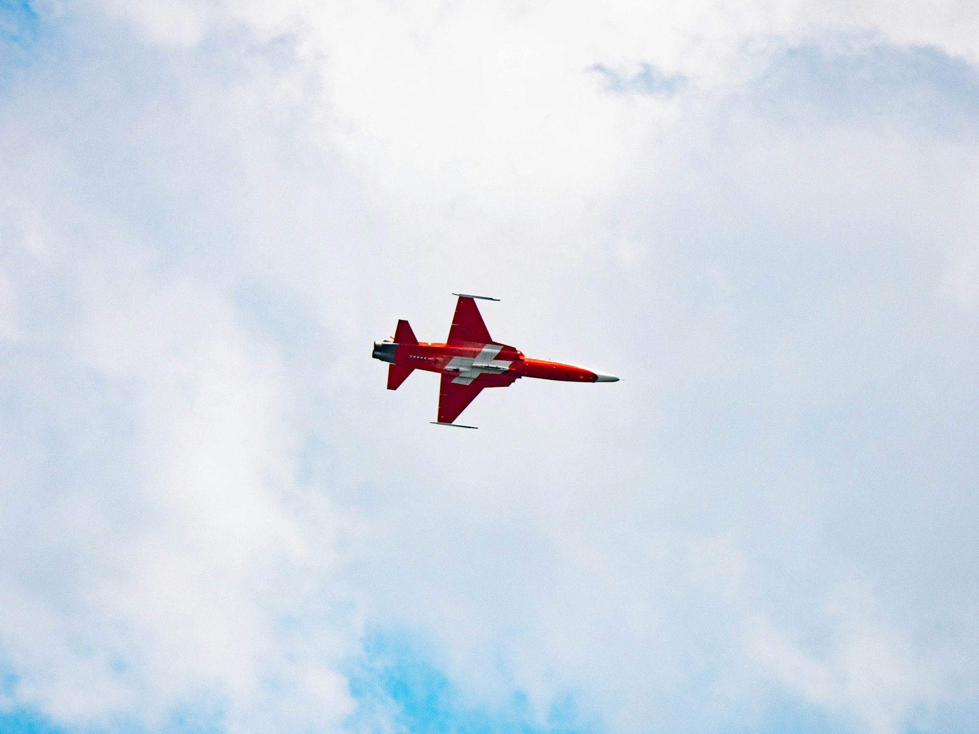 Russia's GPS Jamming in Norway: A New Aviation Crisis