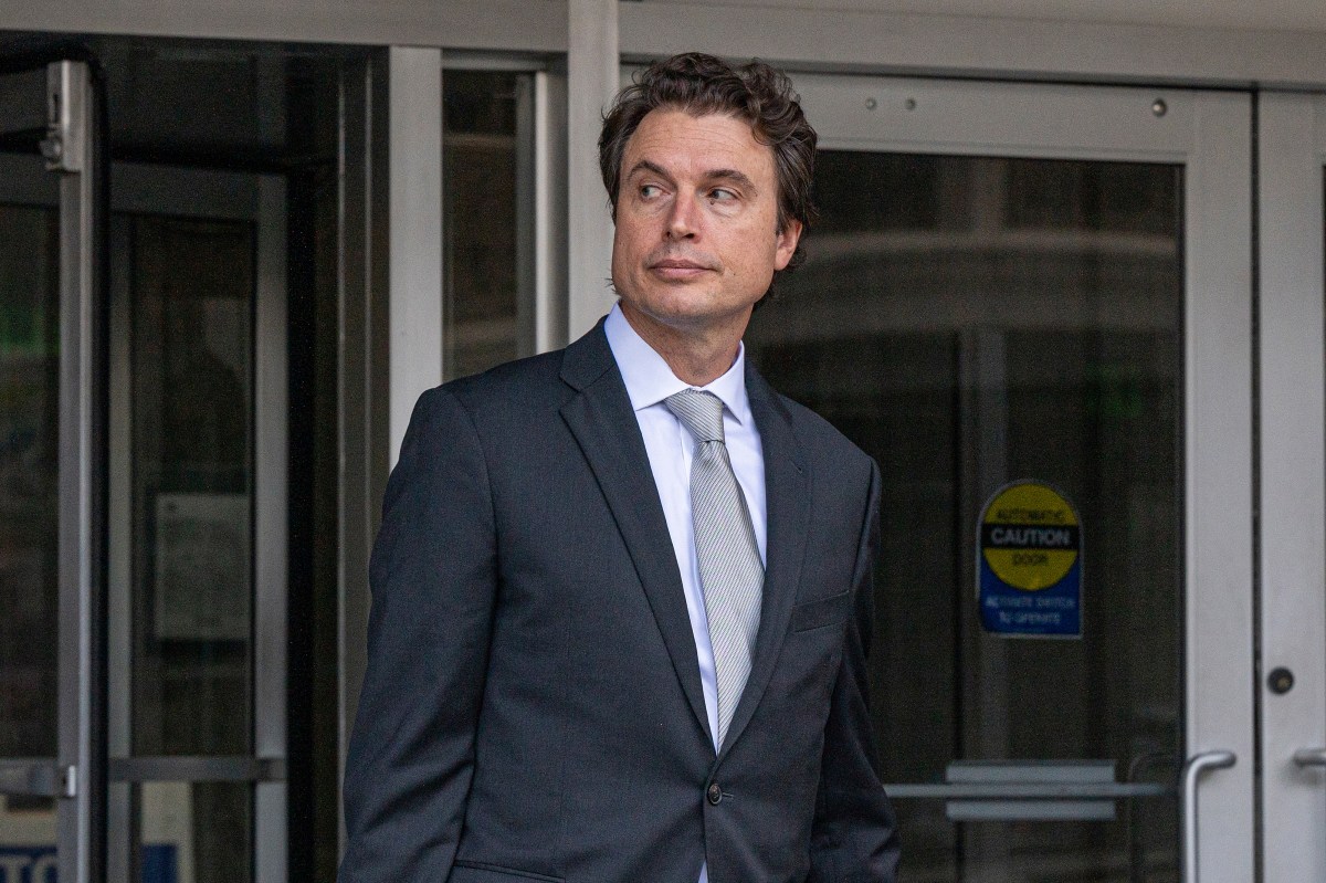Tesla Directors to Return Up to $919 Million Over Compensation Claims