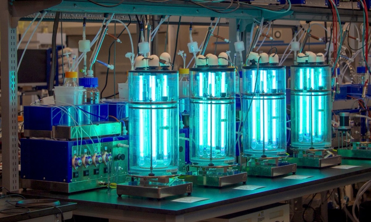 Biosphere Innovates Biomanufacturing with UV-C Light Sterilization