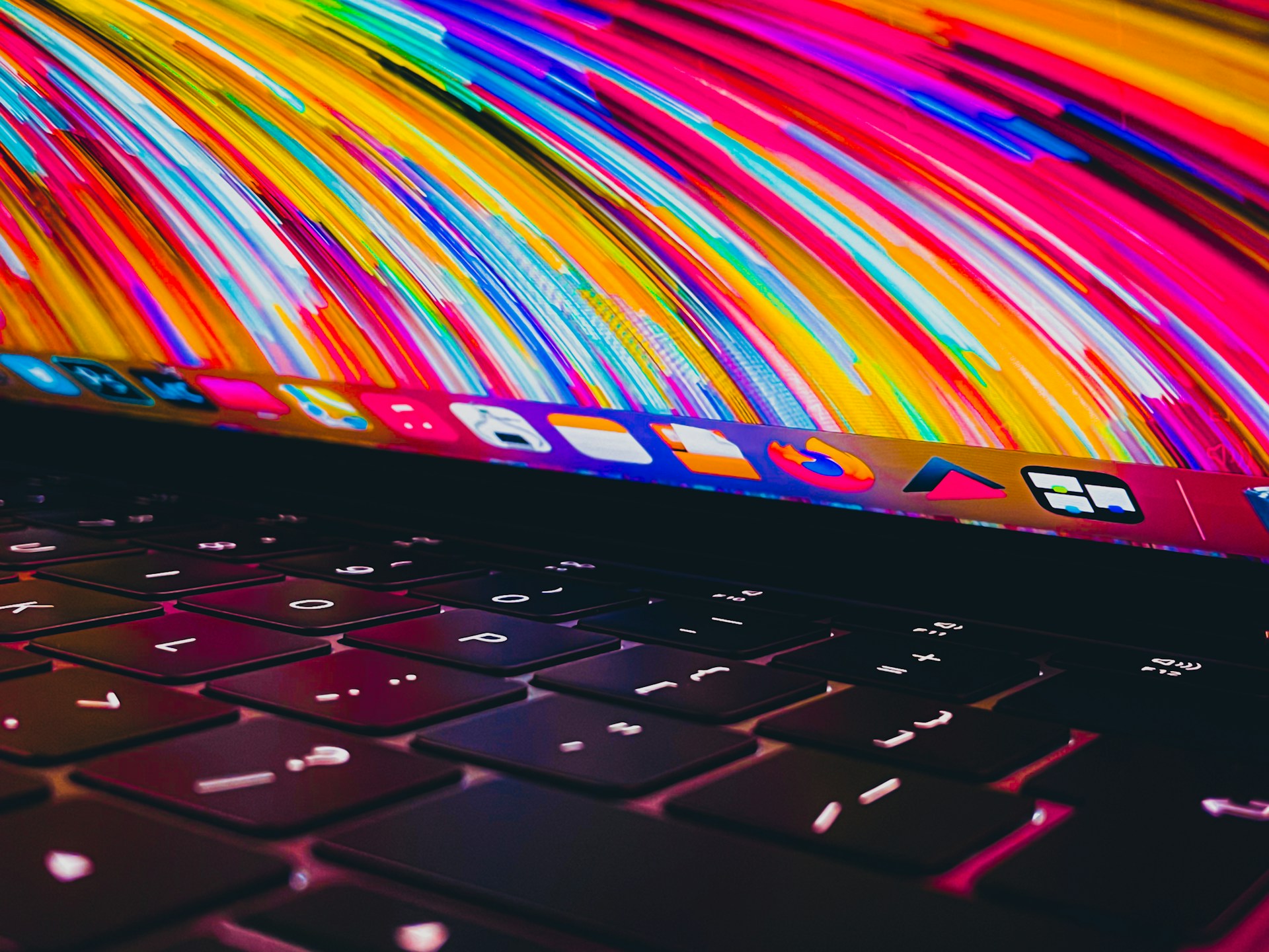 Apple Fixes 25-Year-Old Keyboard Mistake in New MacBook Air