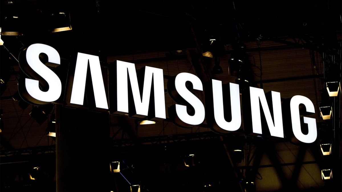 Samsung Unveils AI-Driven Galaxy S25 Ultra, Priced at $1,300