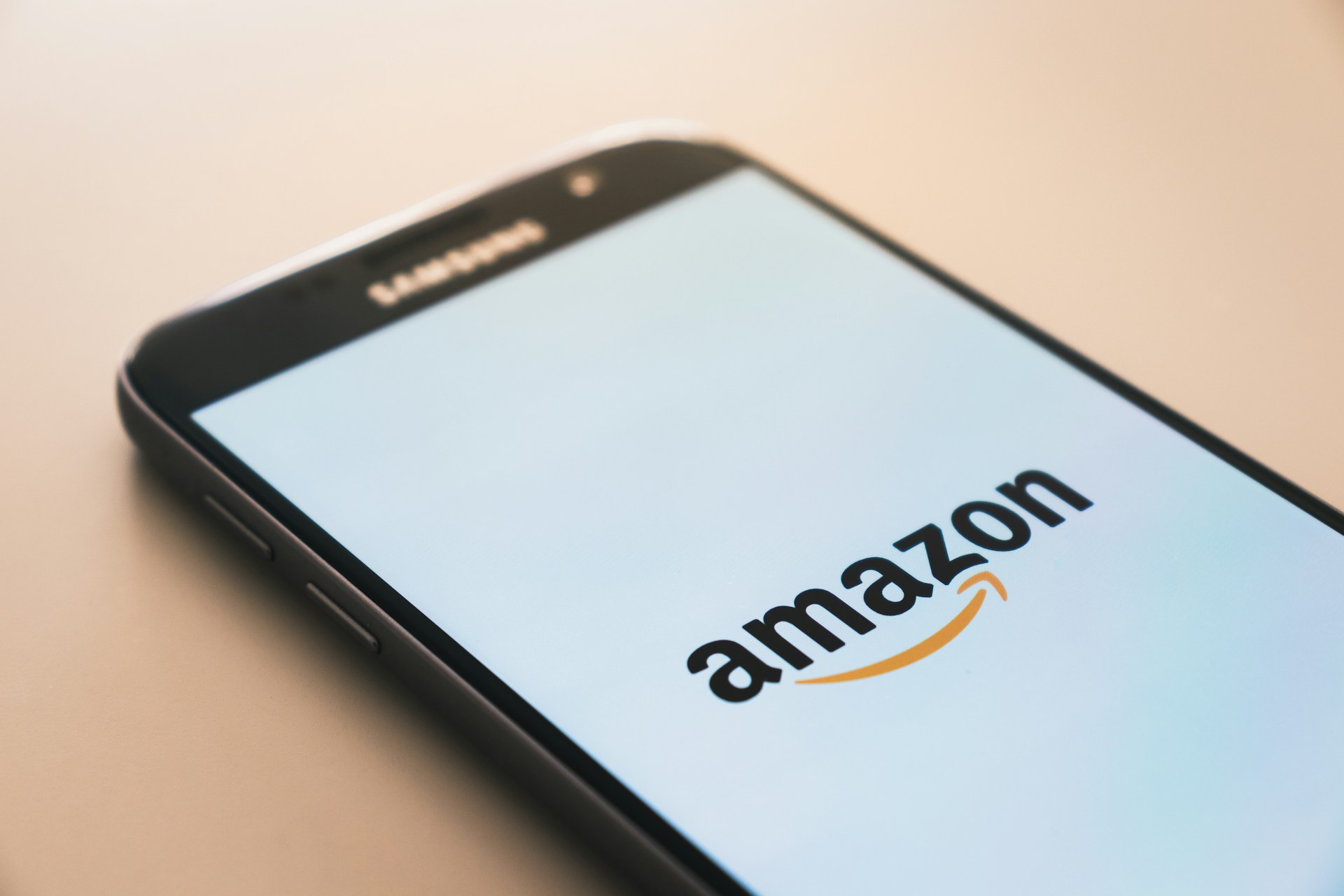 Amazon Chinese Sellers Face Price Hikes Amidst Tariffs