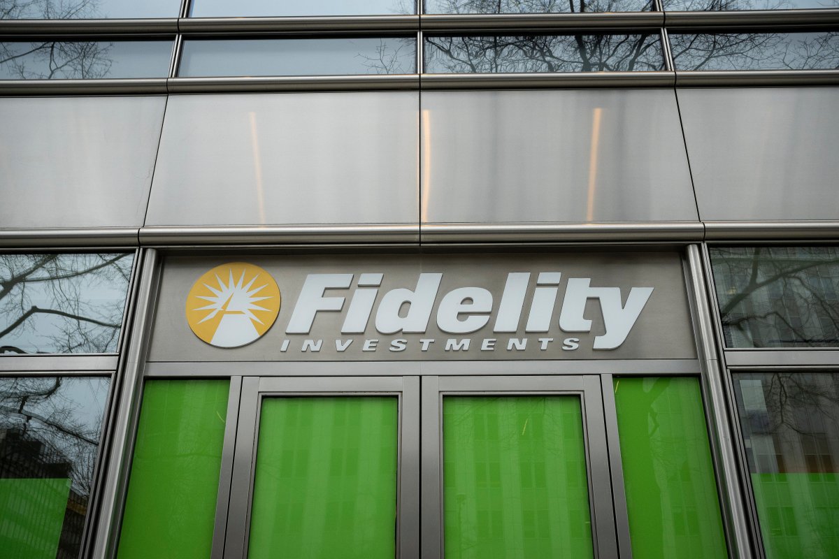 Fidelity Reports Data Breach Affecting 77,000 Customers' Personal Information