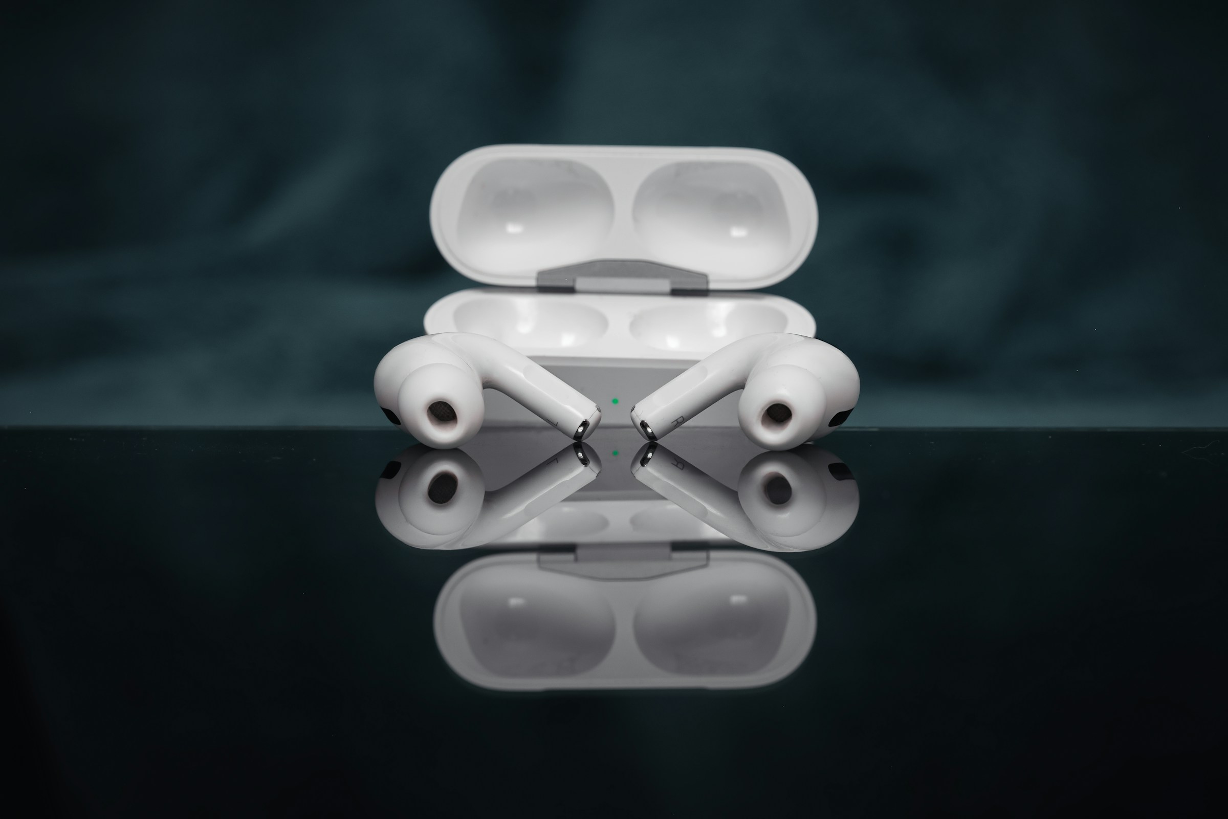 Apple iOS 18 Empowers AirPods Pro 2 as Hearing Aids Across Nine Countries