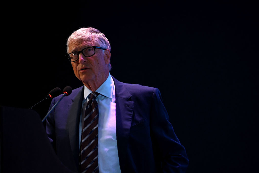 Bill Gates Predicts AI Will Revolutionize Medicine and Education in Just 10 Years