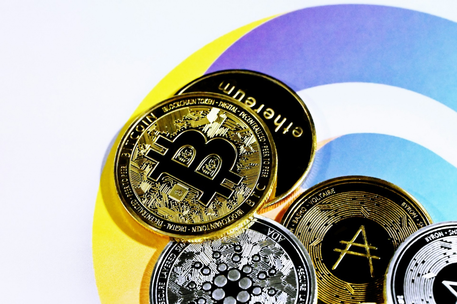 Citi Predicts Crypto Surge in 2025 Driven by Trump's Influence and ETF Inflows