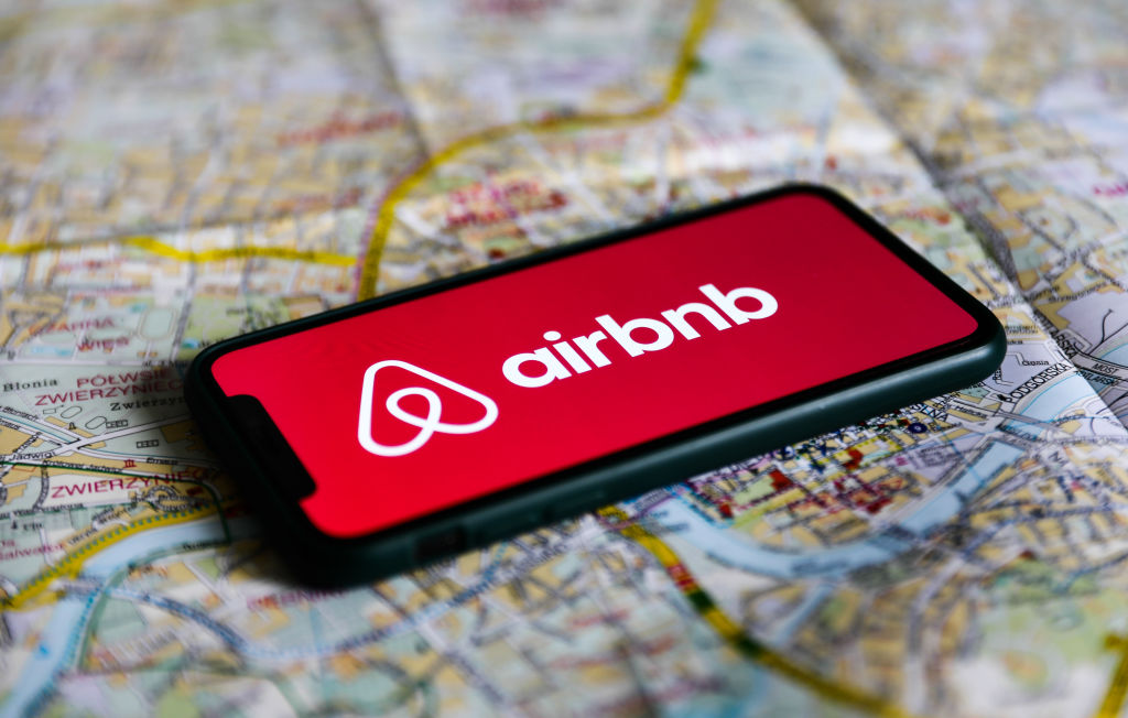 Airbnb Introduces Total Cost Display for Easier Booking Decisions