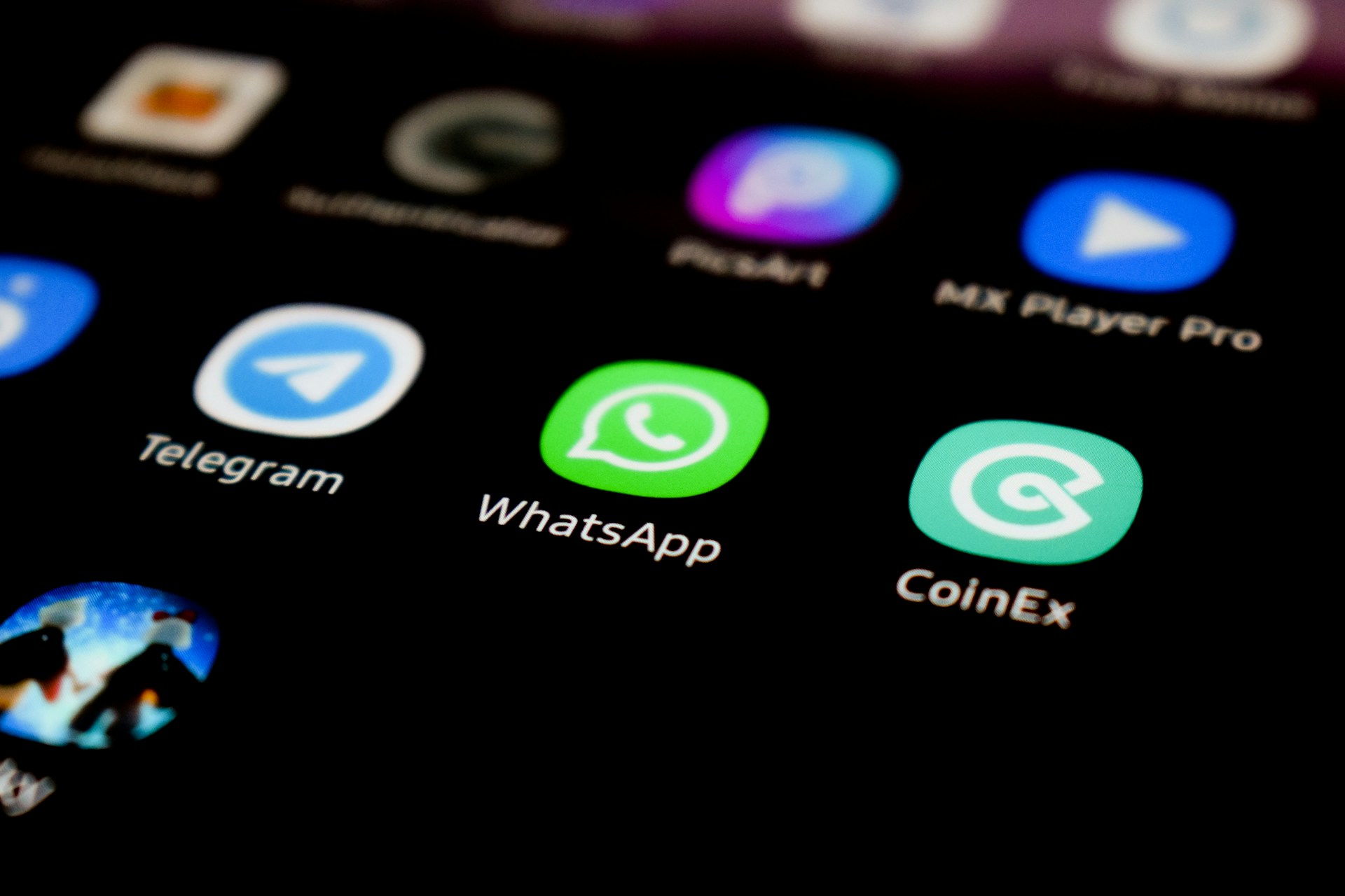WhatsApp Integrates with Meta's Accounts Center for Enhanced User Experience
