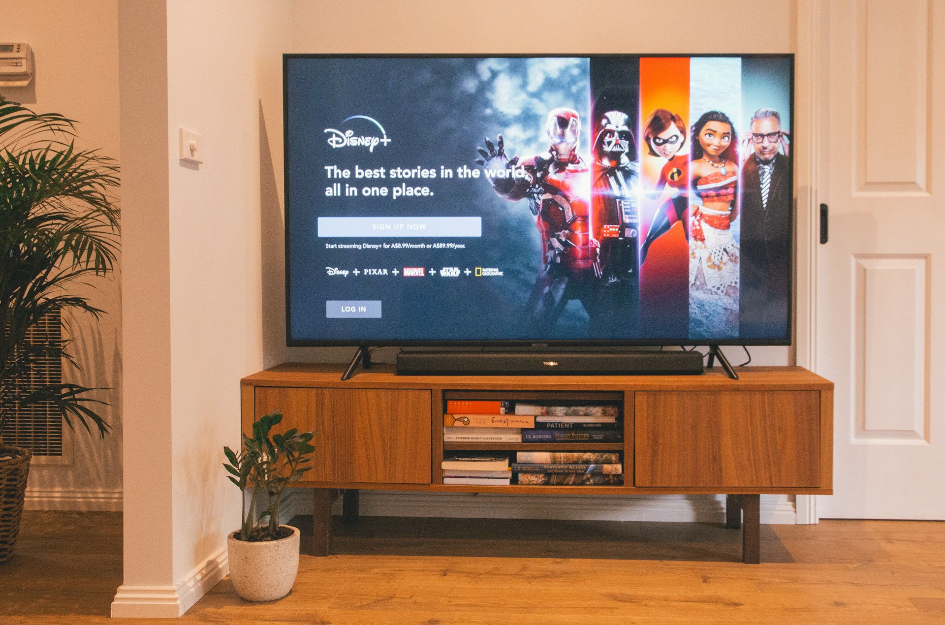 Troubleshooting Tips to Fix Common Smart TV Issues
Get Your TV Back to Optimal Performance