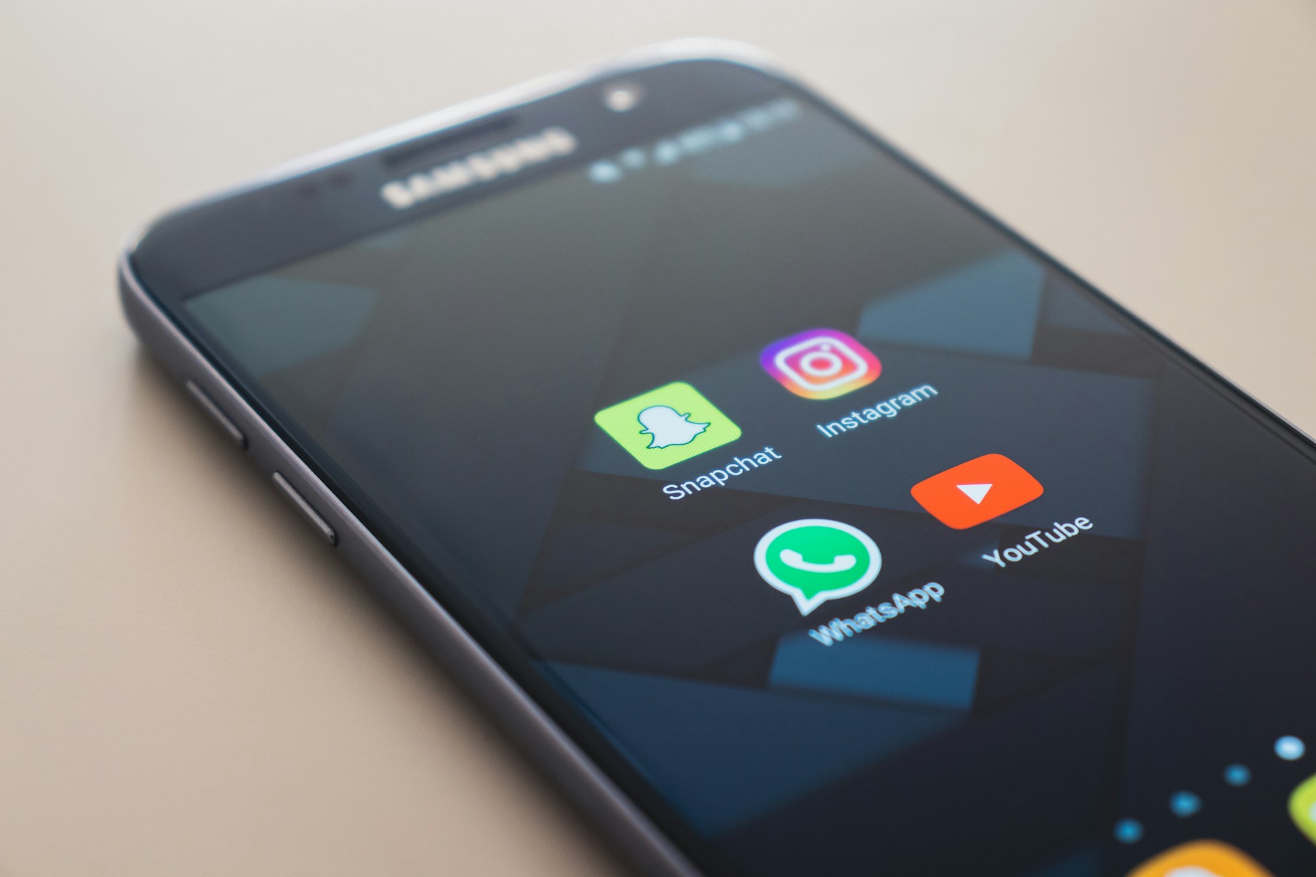 Snapchat Introduces Quick Access Camera Shortcut for iPhone Users