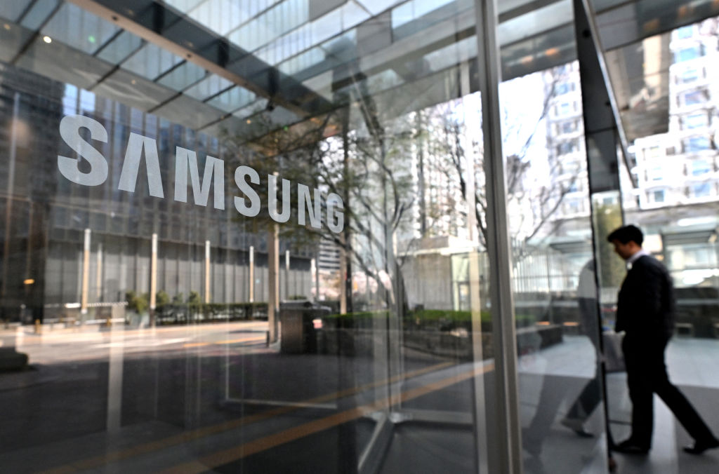 Samsung's Bold Apology Signals a Turning Point Amid Strikes and Delays