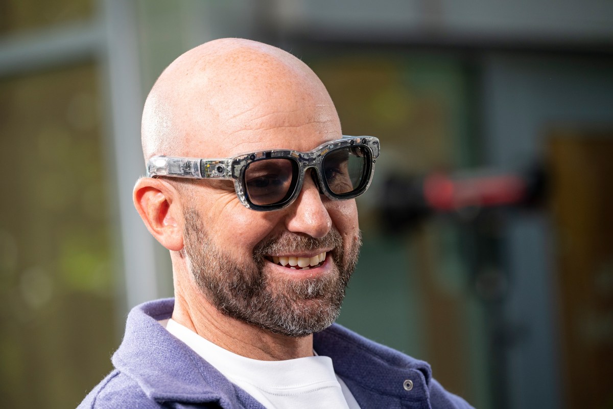 Meta Unveils Oakley Smart Glasses Targeted at Athletes