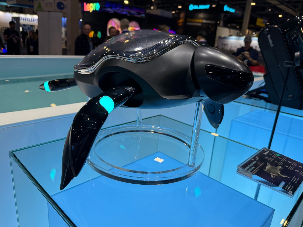 Beatbot Unveils RoboTurtle: A Solar-Powered Robot for Water Quality Monitoring at CES 2025