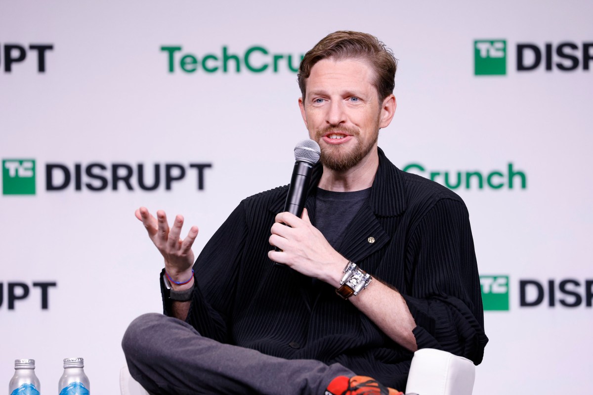 Matt Mullenweg Deactivates WordPress Accounts Amid Fork Controversy