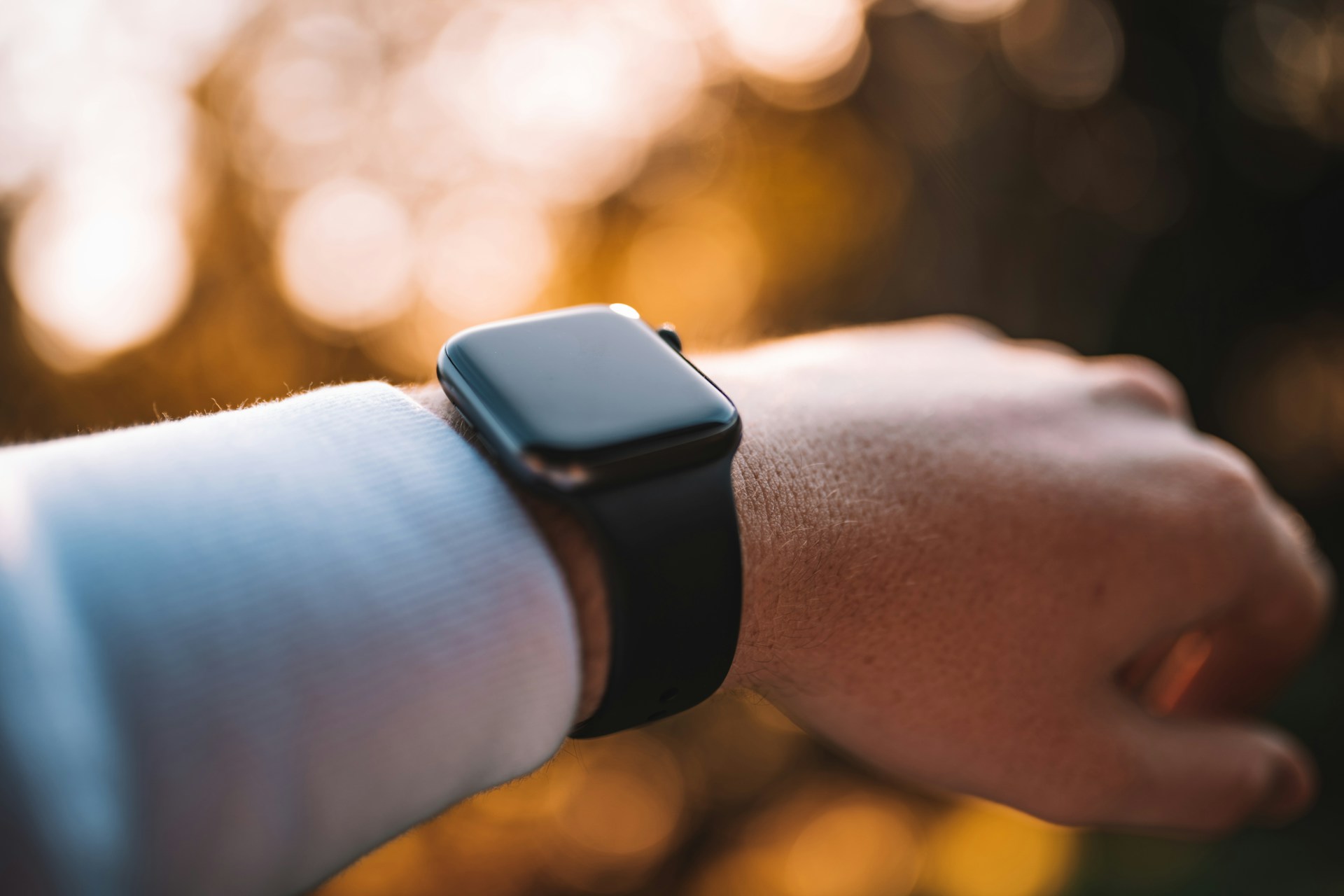Apple Watch Set to Feature Camera and AI Integration in Upcoming Upgrades