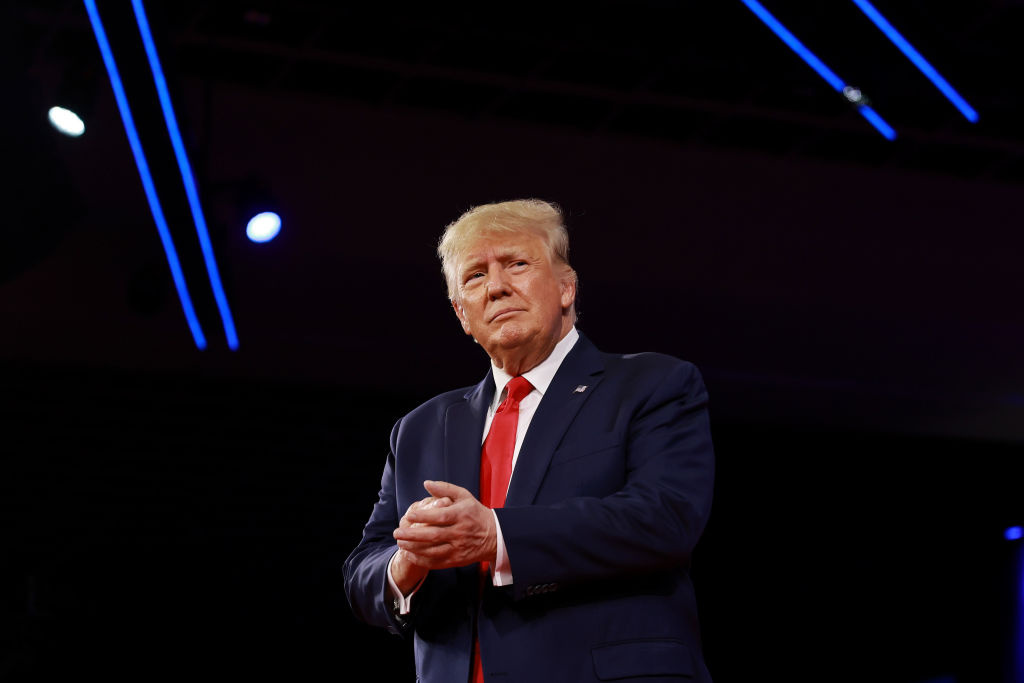 Trump's Crypto Venture Stumbles: World Liberty Financial's Token Sale Sees Only 2% Sold