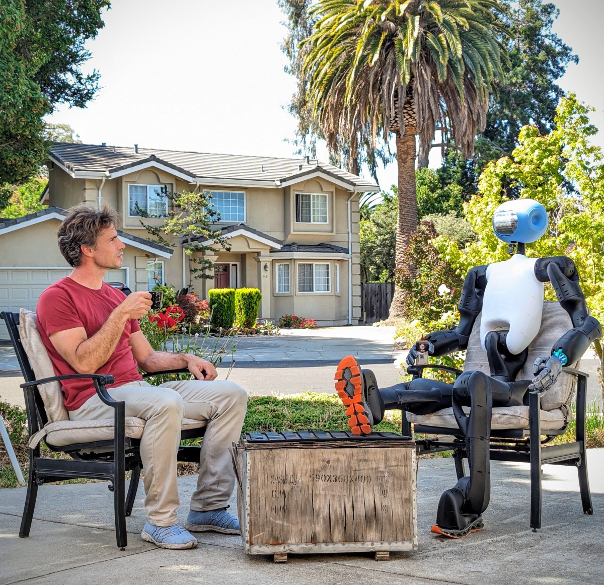 Kind Humanoid: A Robotics Startup Collaborates with Yves Béhar to Create Home Care Robots