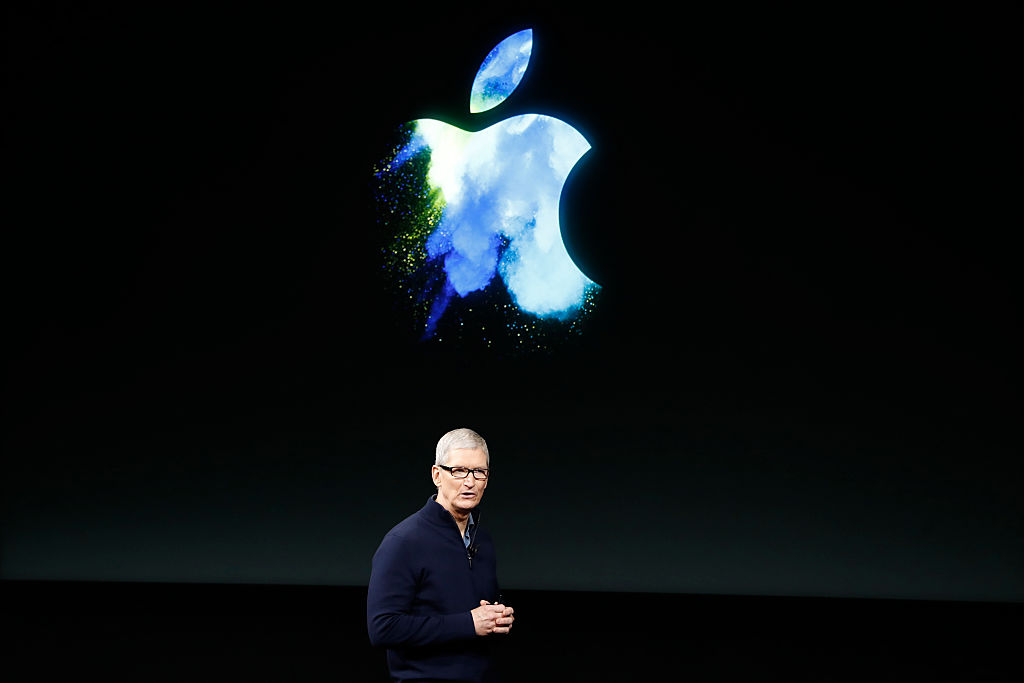 EU Issues First DMA Interoperability Instructions to Apple