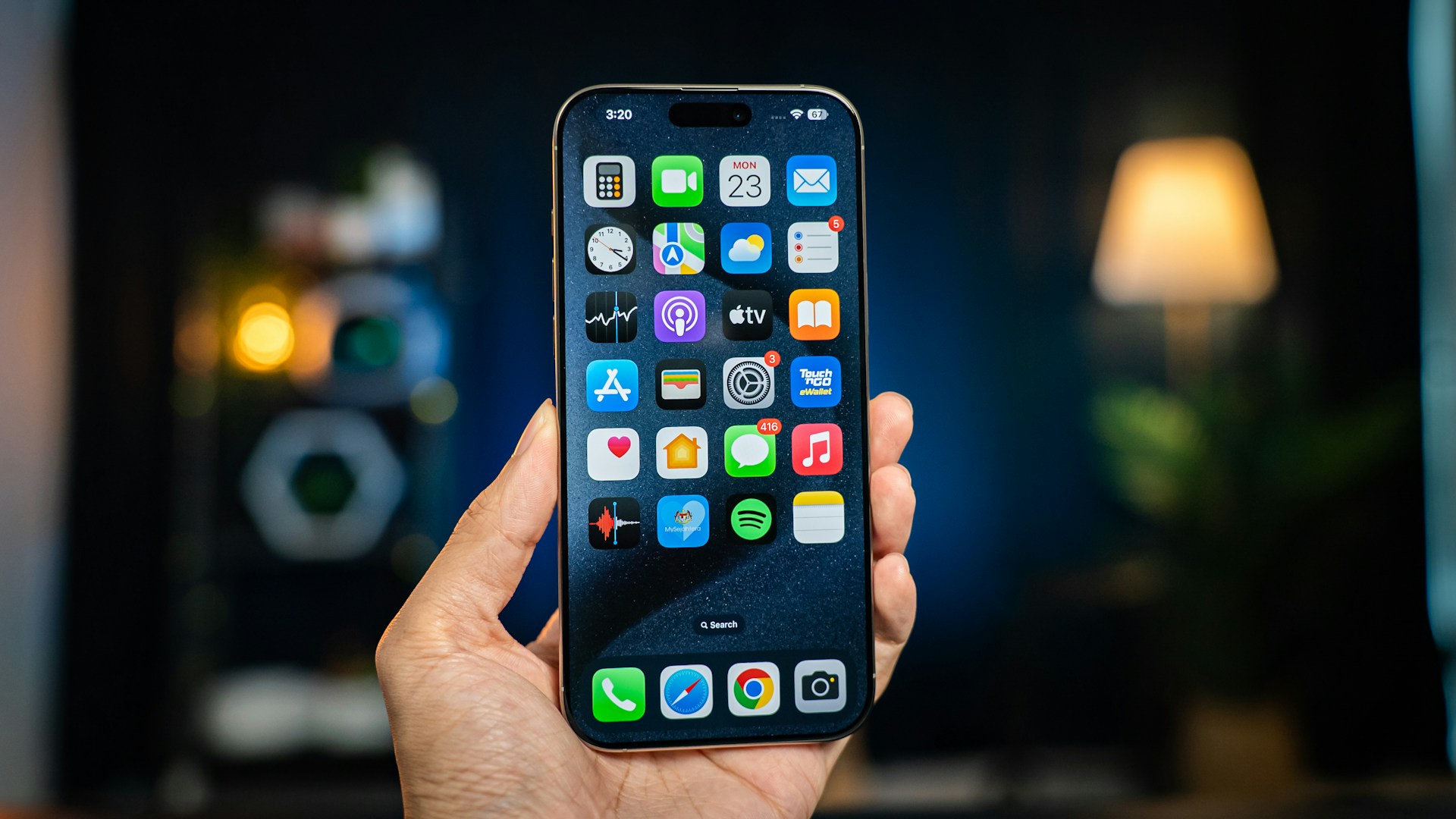 Apple's iOS 19 to Undergo Major Design Overhaul This Year