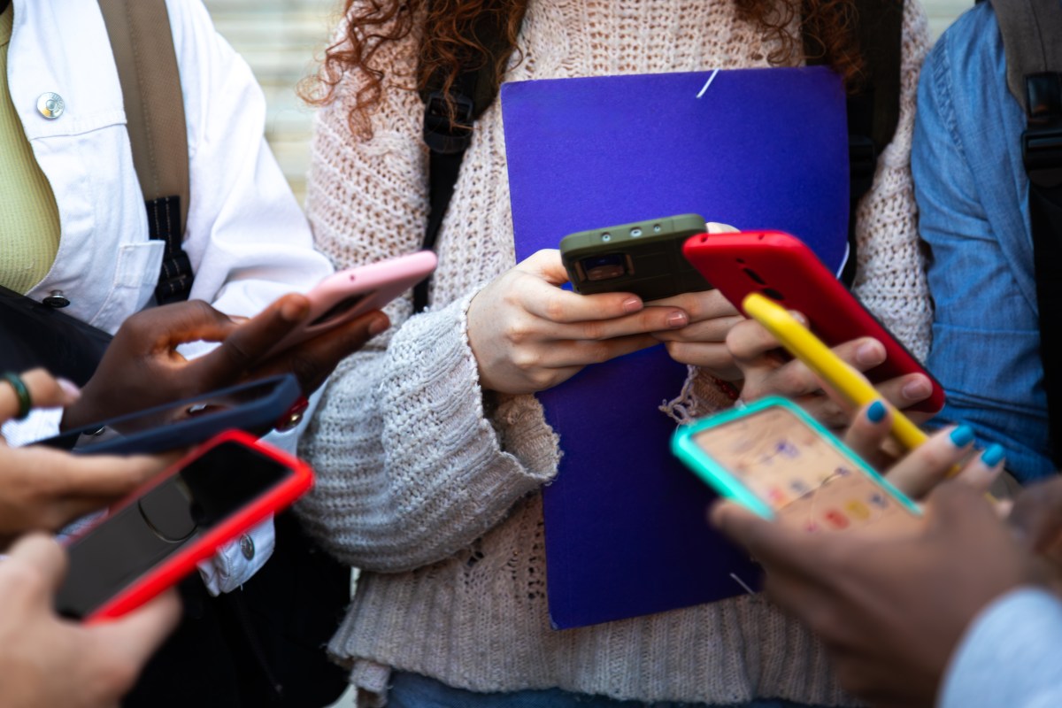 Instagram Launches School Partnership Program to Combat Online Bullying