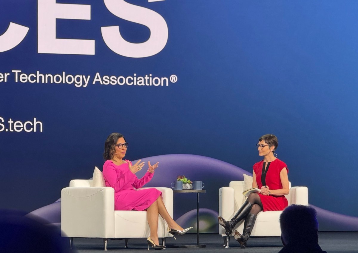 X Hires Former WSJ Editor to Lead News Group Amid CES 2025 Announcements