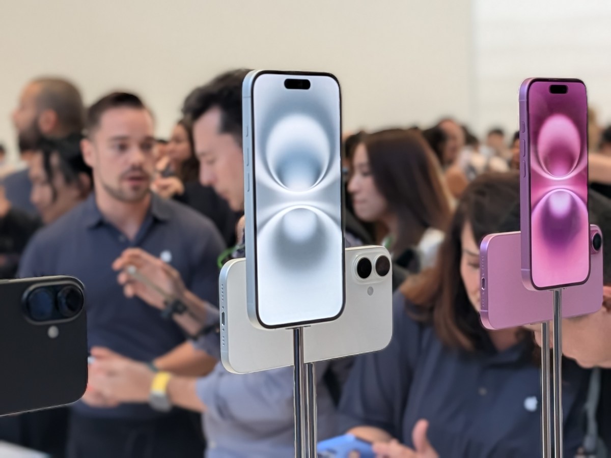 Trump Administration's Tariff Exemptions on Tech Products: A Temporary Relief