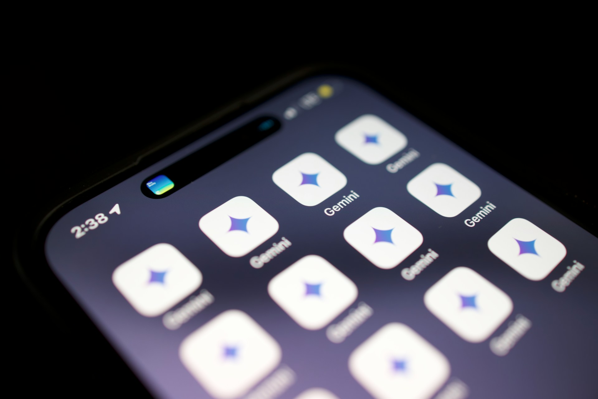 Google Gemini Live Now Free for All Android Users: Enhanced AI Interaction