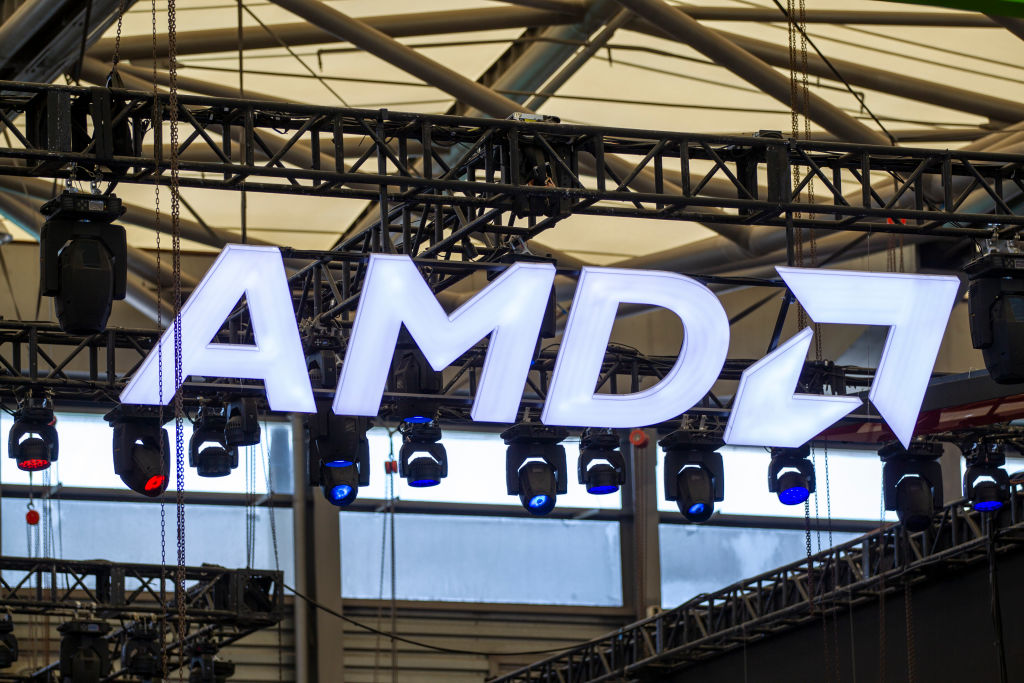 AMD Launches Cutting-Edge Chips for Gaming and AI at CES 2025