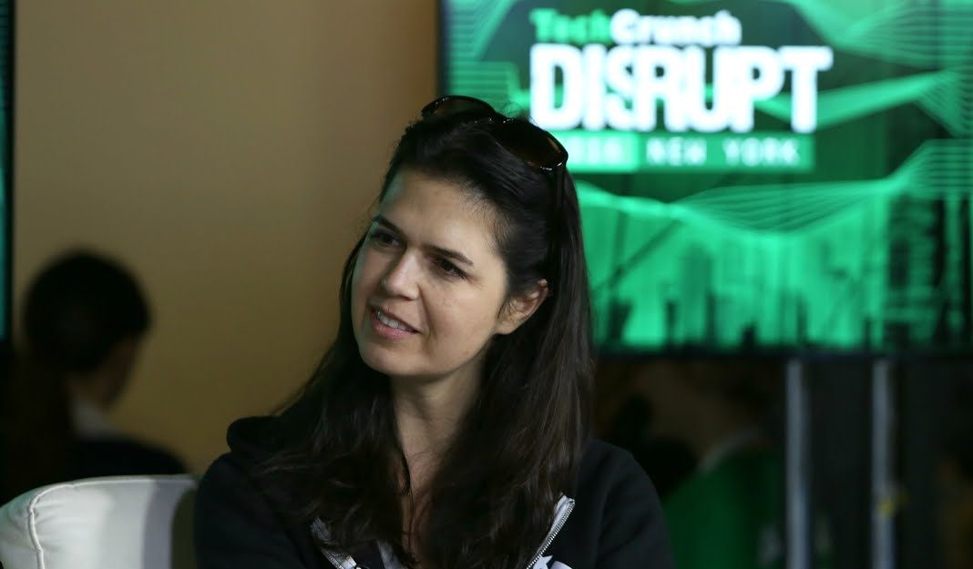 Early-Stage Founders: Navigating Salaries and Executive Assistants to Impress VCs