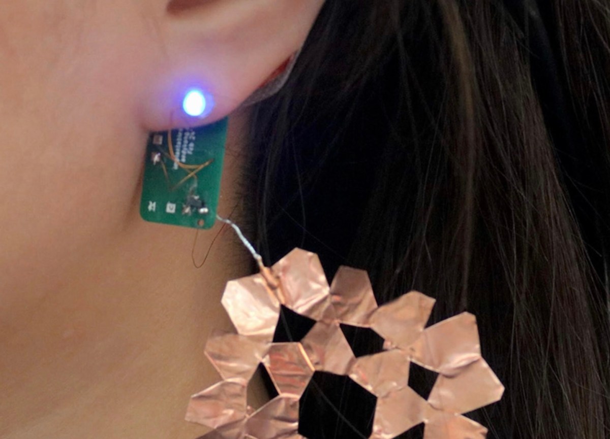 Revolutionary Tech Uses Human Skin to Power Wearables